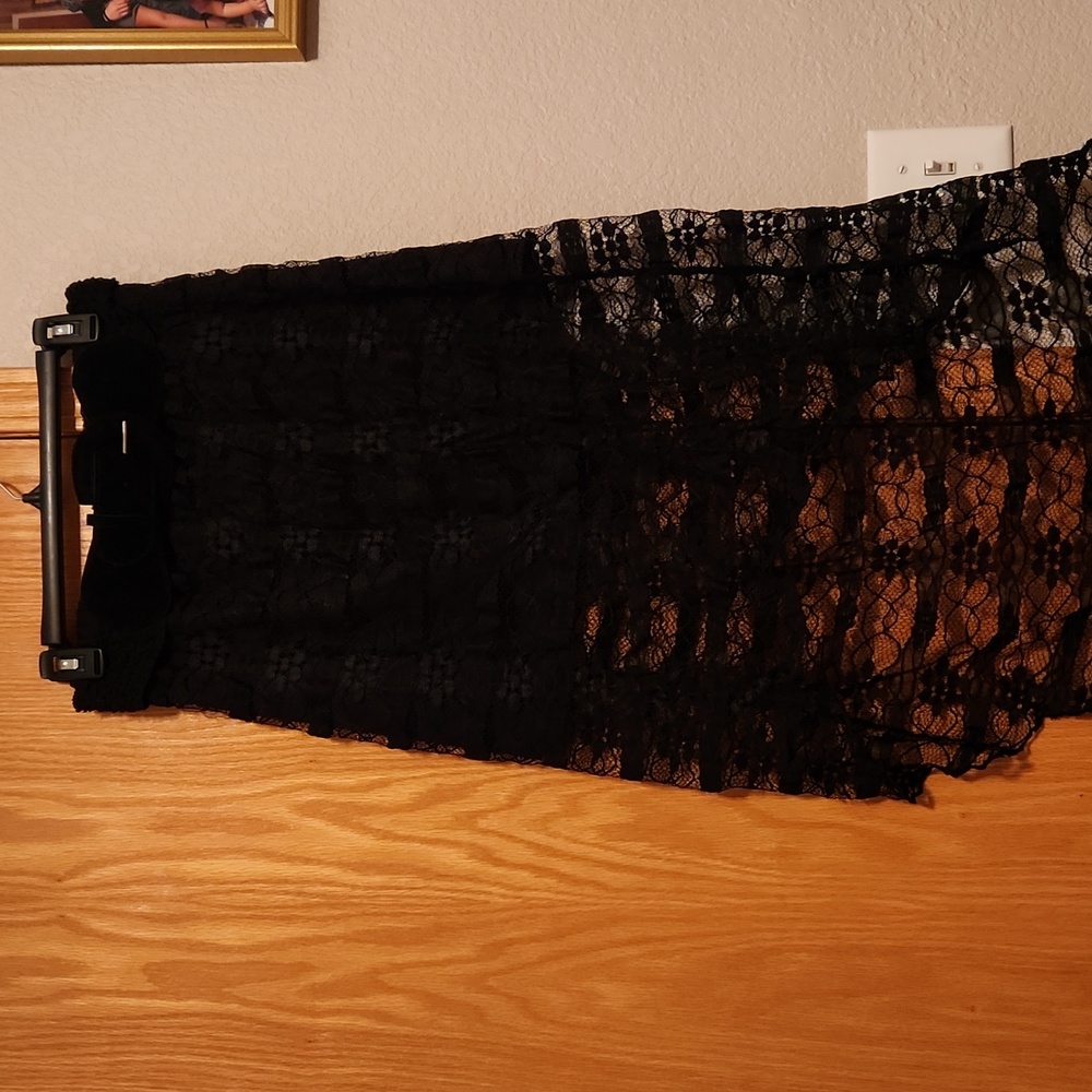 Lacey High-Low Skirt
